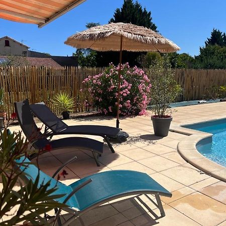 Bed and Breakfast Les Voyages De Louison Lavardac Exterior foto