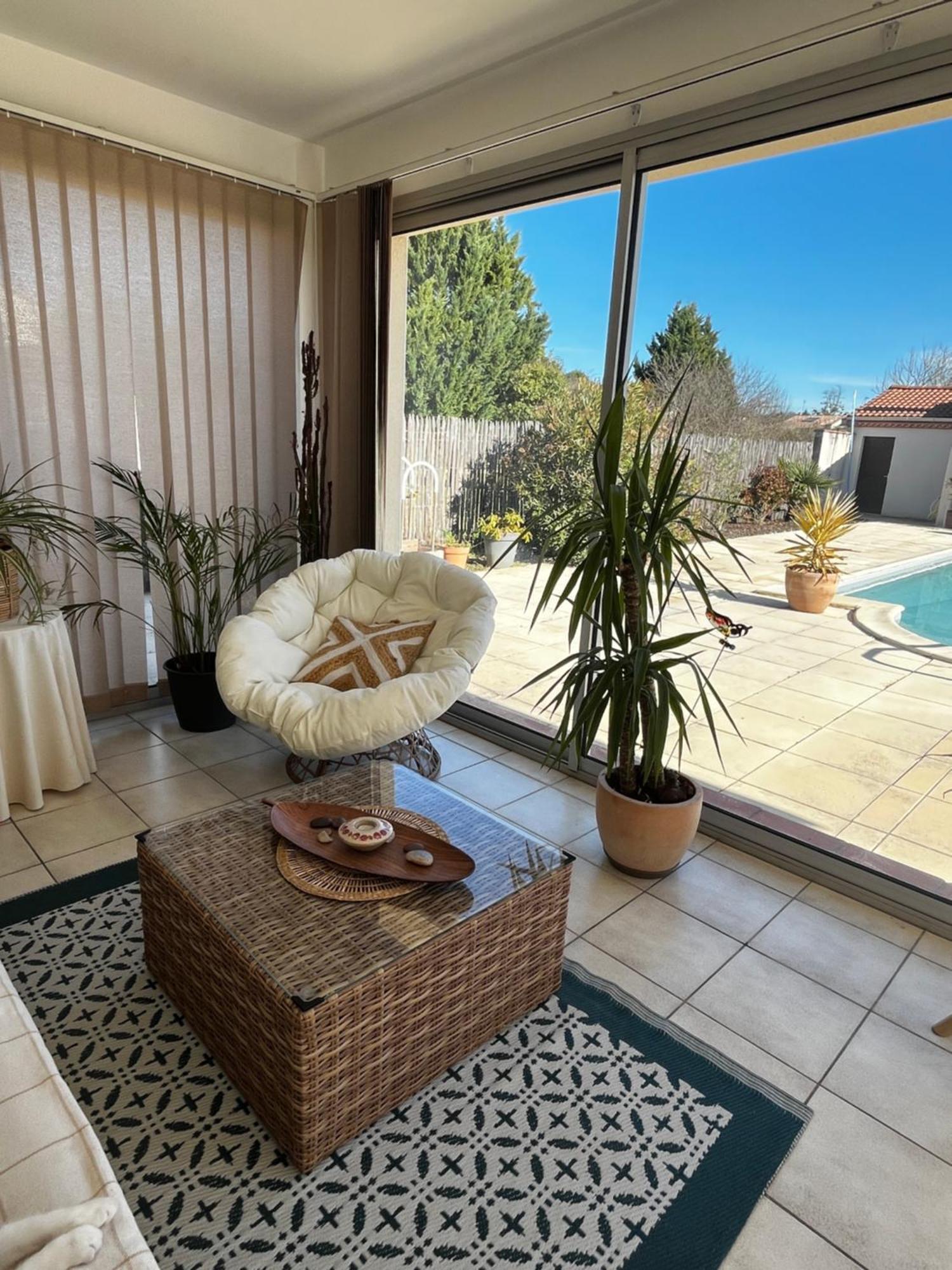 Bed and Breakfast Les Voyages De Louison Lavardac Exterior foto